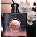 Yves Saint Laurent Black Opium Floral Shock. Фото 1