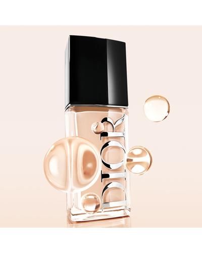 Dior Forever Skin Glow Foundation фото 3