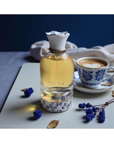 Lattafa Perfumes Petra фото 1