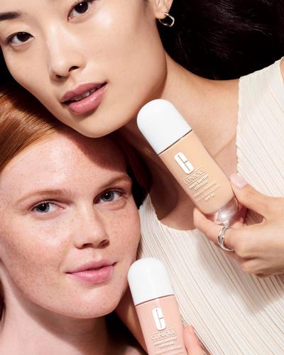 Clinique Even Better Clinical Vitamin Makeup SPF 50 фото 1