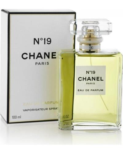 CHANEL Chanel No 19 фото 1