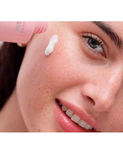 Byphasse Illuminating Facial Milk Glow Effect фото 2