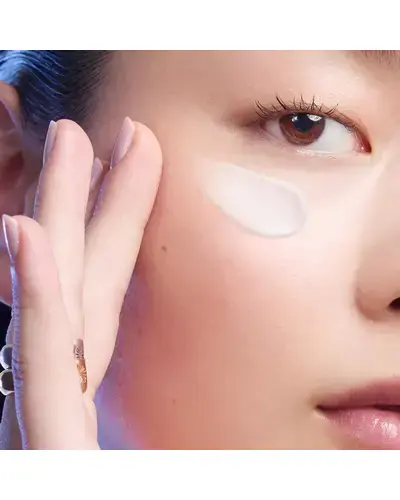 Lancome Renergie Yeux Lifting Eye Cream фото 2