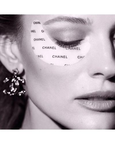 CHANEL Eye Patches - Smooths & Firms фото 2